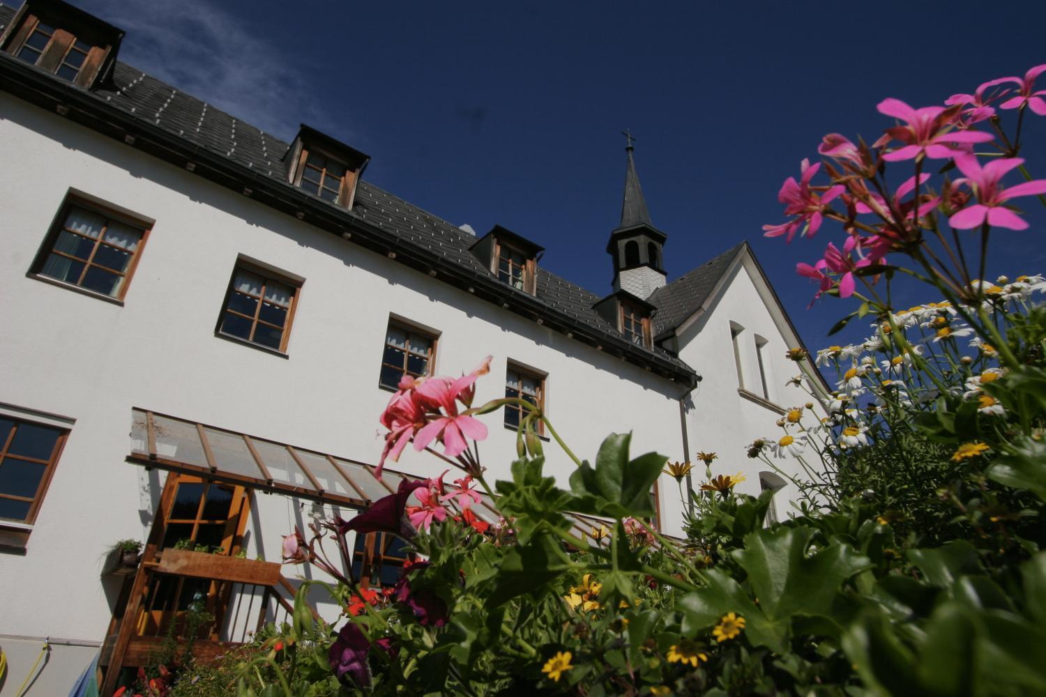 Seminar- Und Gaestehaus Im Kloster Bezau Kültér fotó